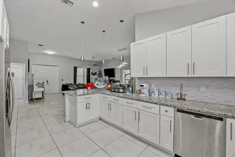 115 SW Glenwood Drive Port St. Lucie FL 34984