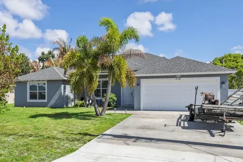 115 SW Glenwood Drive Port St. Lucie FL 34984