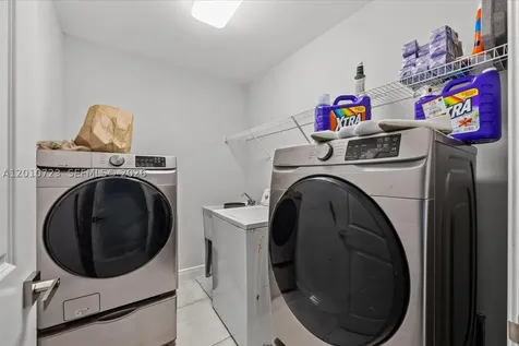 115 SW Glenwood Drive Port St. Lucie FL 34984