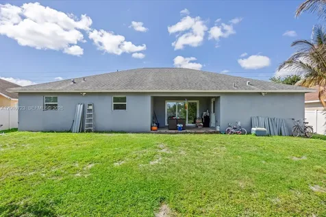 115 SW Glenwood Drive Port St. Lucie FL 34984