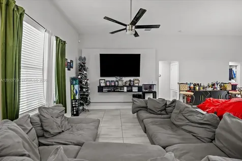 115 SW Glenwood Drive Port St. Lucie FL 34984