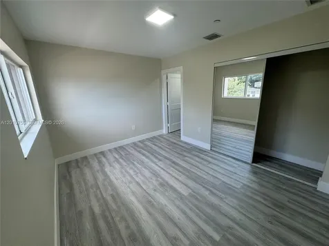 205 NW 159th Street Miami FL 33169