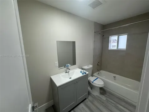 205 NW 159th Street Miami FL 33169