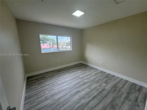 205 NW 159th Street Miami FL 33169