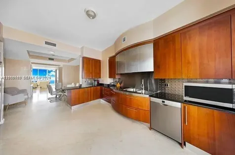 18101 Collins Avenue Sunny Isles Beach FL 33160