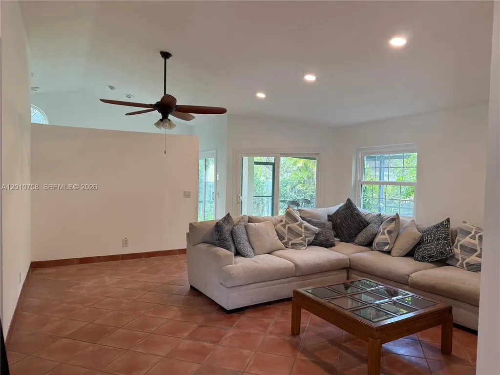 1407 Seagrape Circle Weston FL 33326