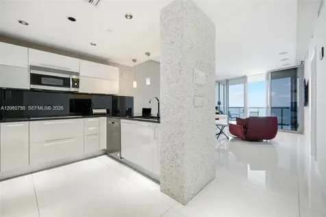 17121 Collins Avenue Sunny Isles Beach FL 33160