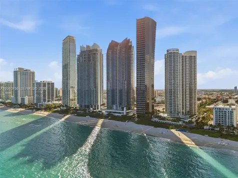 17121 Collins Avenue Sunny Isles Beach FL 33160