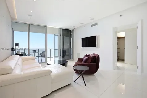 17121 Collins Avenue Sunny Isles Beach FL 33160