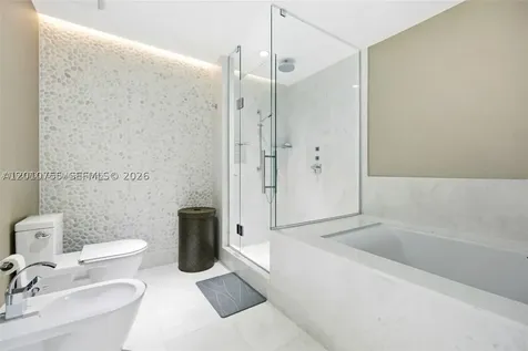 17121 Collins Avenue Sunny Isles Beach FL 33160