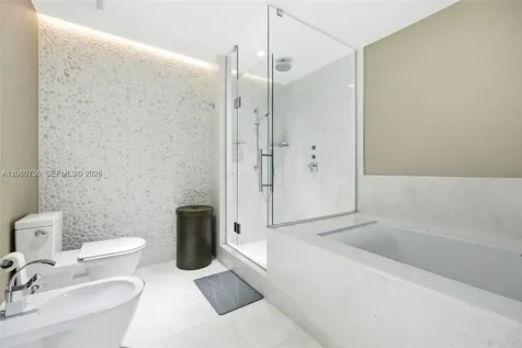 17121 Collins Avenue Sunny Isles Beach FL 33160