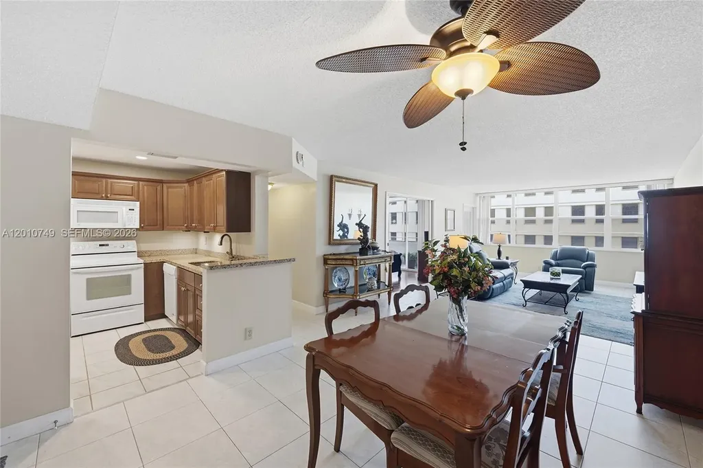 1160 N Federal Highway Fort Lauderdale FL 33304