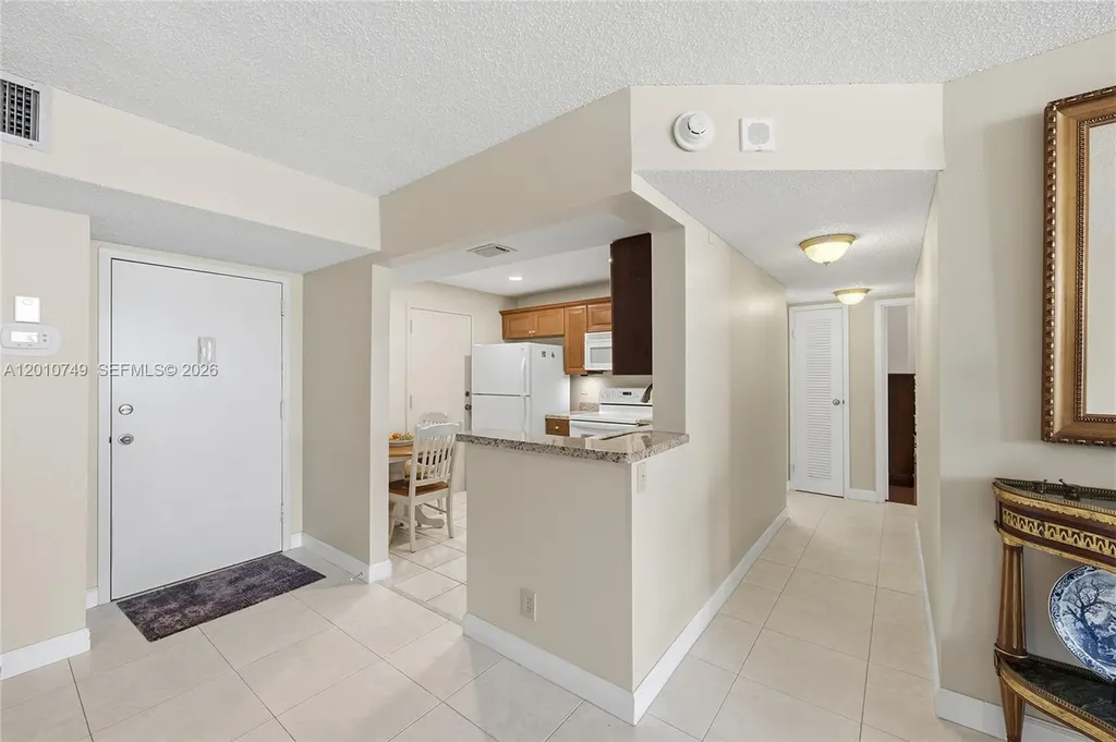 1160 N Federal Highway Fort Lauderdale FL 33304