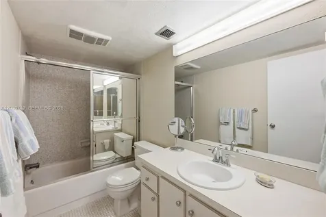 1160 N Federal Highway Fort Lauderdale FL 33304