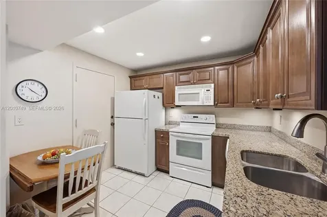 1160 N Federal Highway Fort Lauderdale FL 33304