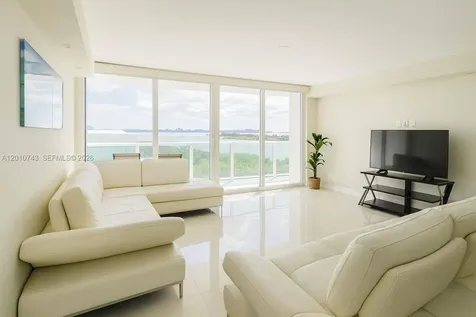100 Bayview Drive Sunny Isles Beach FL 33160