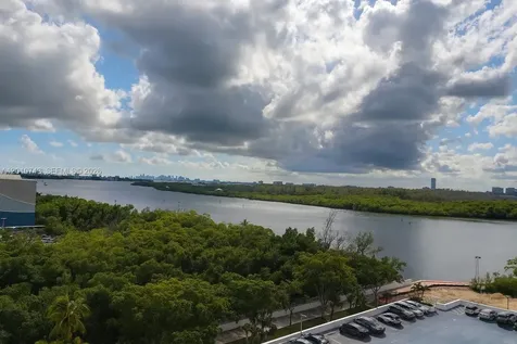 100 Bayview Drive Sunny Isles Beach FL 33160