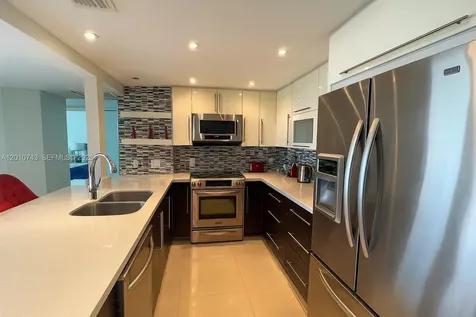 100 Bayview Drive Sunny Isles Beach FL 33160
