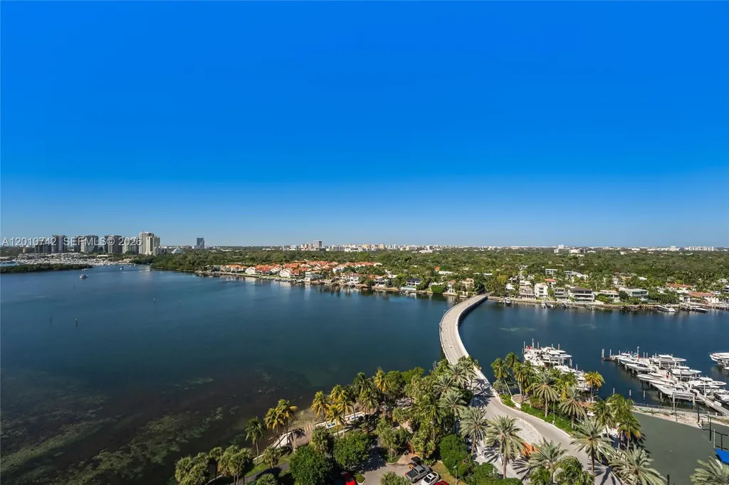 Miami FL 33133