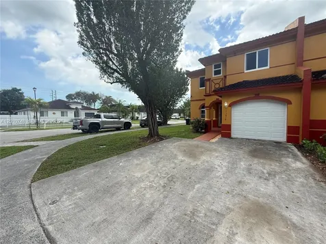 13414 SW 263rd Street Homestead FL 33032