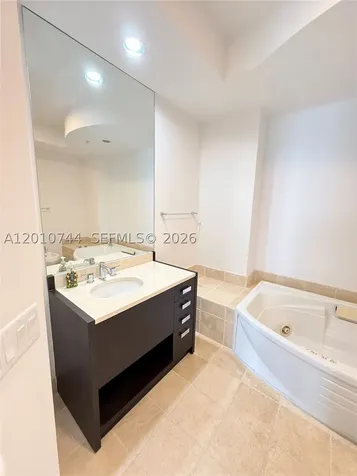 18201 Collins Avenue Sunny Isles Beach FL 33160