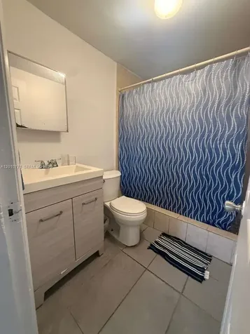 718 SW 11th Avenue Miami FL 33130