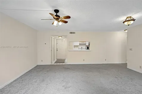 9901 Westview Drive Coral Springs FL 33076