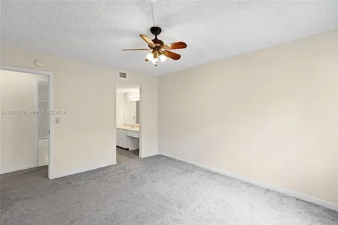 9901 Westview Drive Coral Springs FL 33076