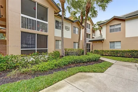9901 Westview Drive Coral Springs FL 33076