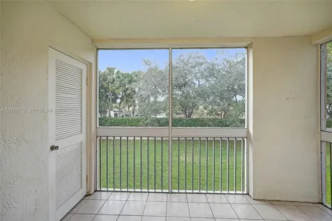9901 Westview Drive Coral Springs FL 33076