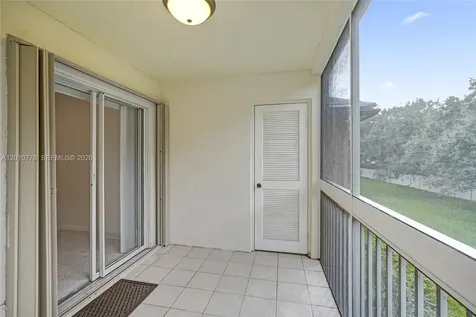 9901 Westview Drive Coral Springs FL 33076