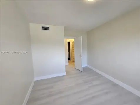 834 Raymond Street Miami Beach FL 33141