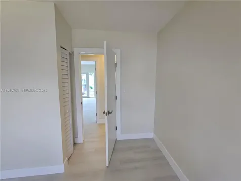 834 Raymond Street Miami Beach FL 33141