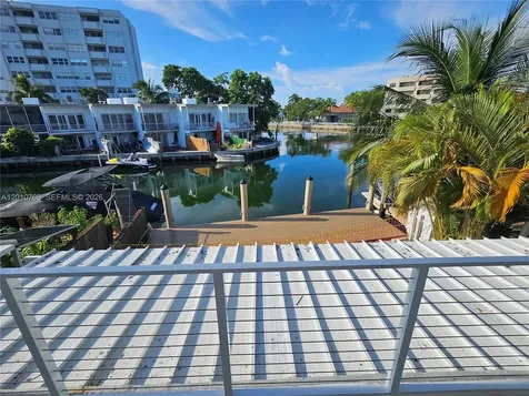 834 Raymond Street Miami Beach FL 33141