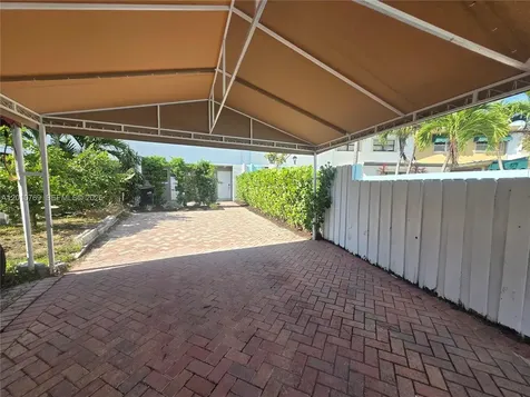 834 Raymond Street Miami Beach FL 33141