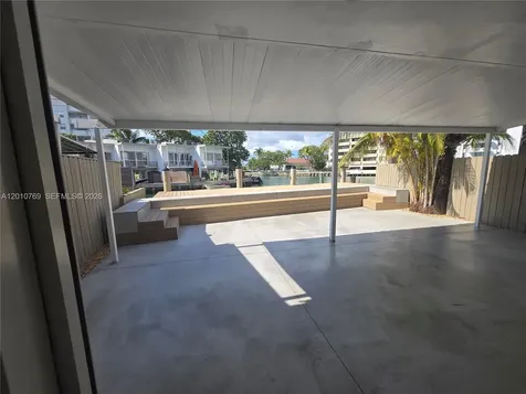 834 Raymond Street Miami Beach FL 33141