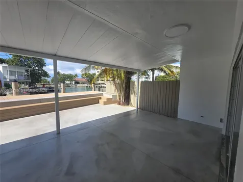 834 Raymond Street Miami Beach FL 33141