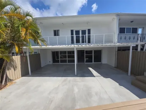 834 Raymond Street Miami Beach FL 33141