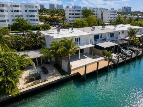 834 Raymond Street Miami Beach FL 33141