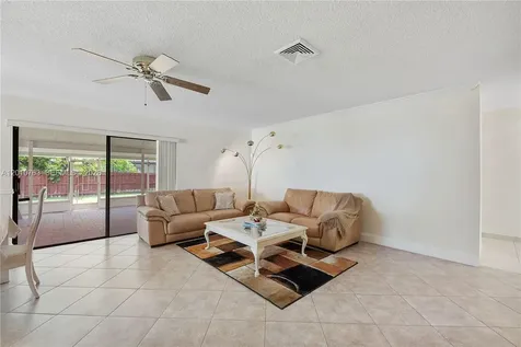 18535 SW 90th Court Cutler Bay FL 33157