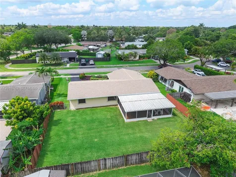 18535 SW 90th Court Cutler Bay FL 33157
