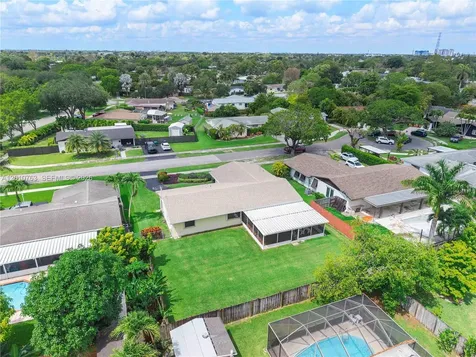 18535 SW 90th Court Cutler Bay FL 33157