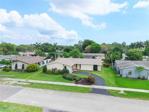 18535 SW 90th Court Cutler Bay FL 33157