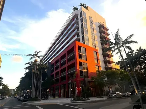 90 NE 32 Miami FL 33137