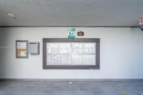 9431 Fontainebleau Boulevard Miami FL 33172