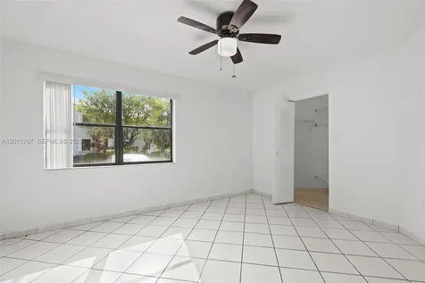 9431 Fontainebleau Boulevard Miami FL 33172