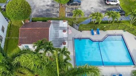 9431 Fontainebleau Boulevard Miami FL 33172