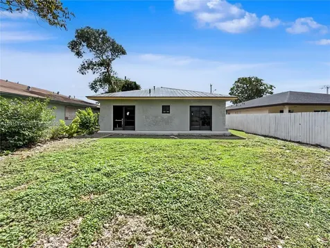 640 SW 10th Avenue Homestead FL 33030