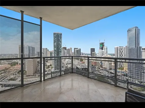 350 S Miami Avenue Miami FL 33130