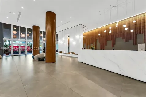 350 S Miami Avenue Miami FL 33130